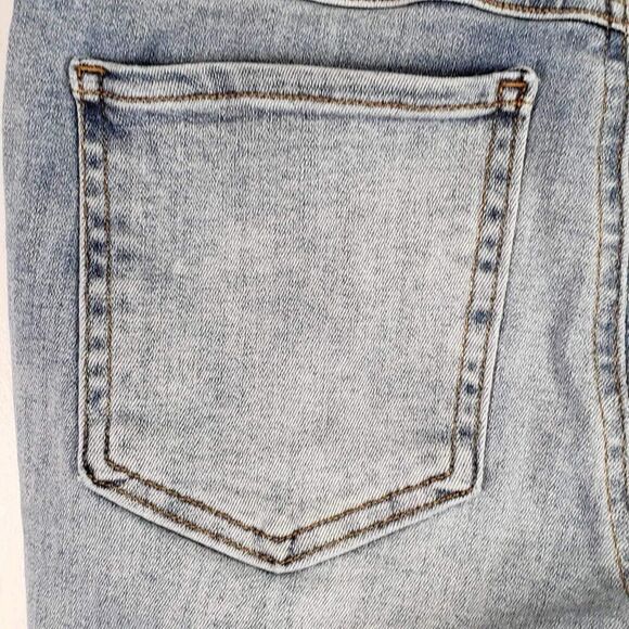 Spanx Jeans Women's Size Small Elastic Waistband Mid Rise Stretch Light Wash - Picture 5 of 12